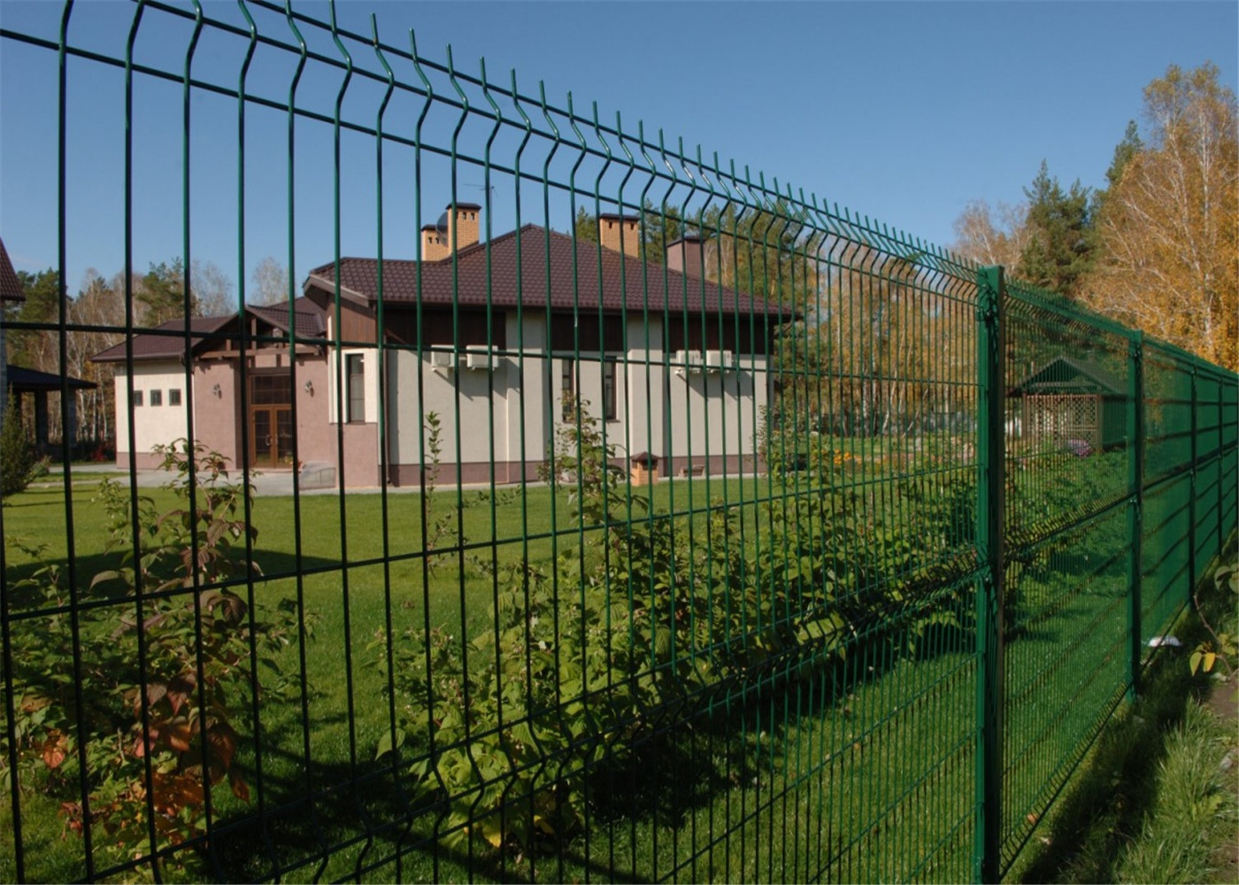 PVC Coated Wire Mesh Fence Panels 2030mm x 2500mm