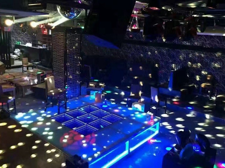China Shinning multi color led floor lamp dancefloor twinkle starlit led white light dance floor tiles for wedding party