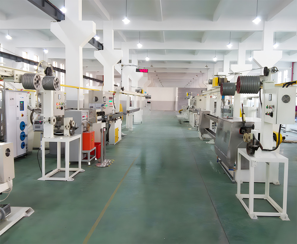 Low Voltage Electric Cable Extruder Machine Line Made In China