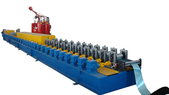 Automatically Punching PU Shutter Door Roll Forming Machine Flat Injection 24 * 0.6 * 0.9m