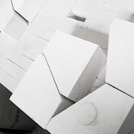 High Temperature Corundum Brick for Glass Kiln Sample Provided MgO Content of 0.05%