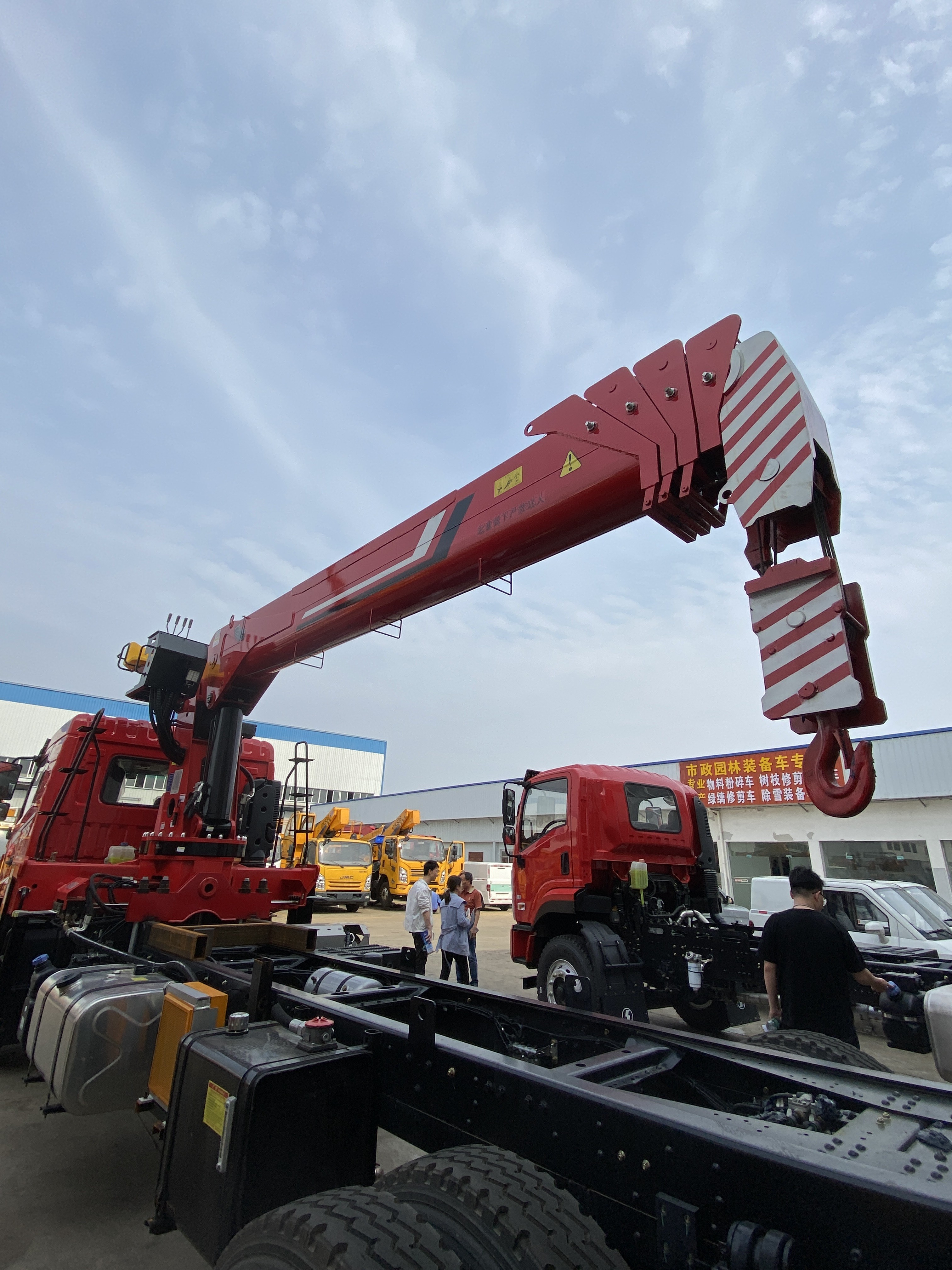 25 Tons Used Truck Crane XCMG QY25K5-I 32.3M Lift Boom With Cargo Crane Truck