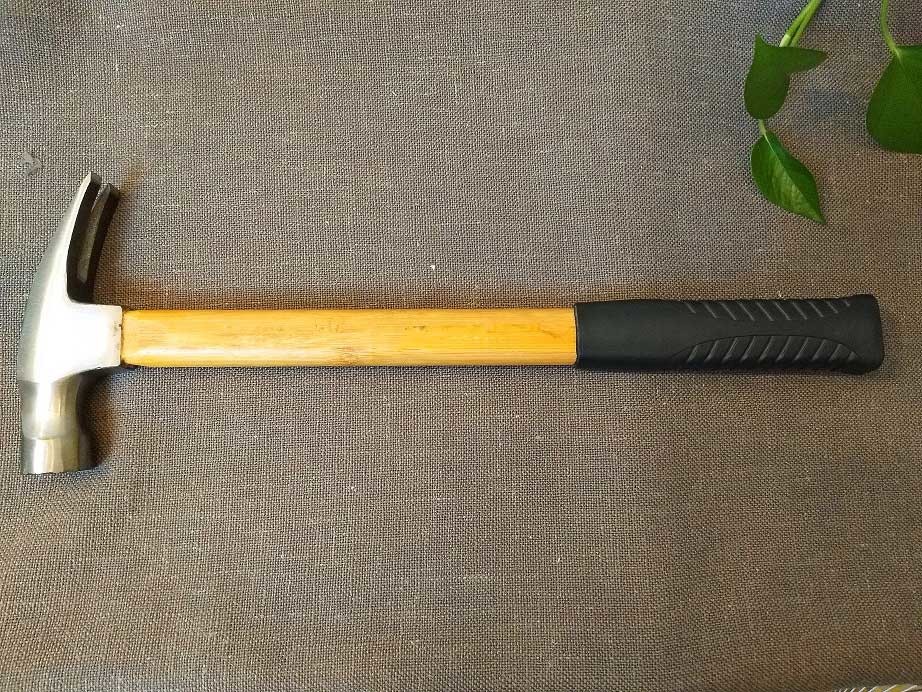 40cm Length Bamboo Handle Claw Hammer(HKBM-02) with anti-slip working face and magnet