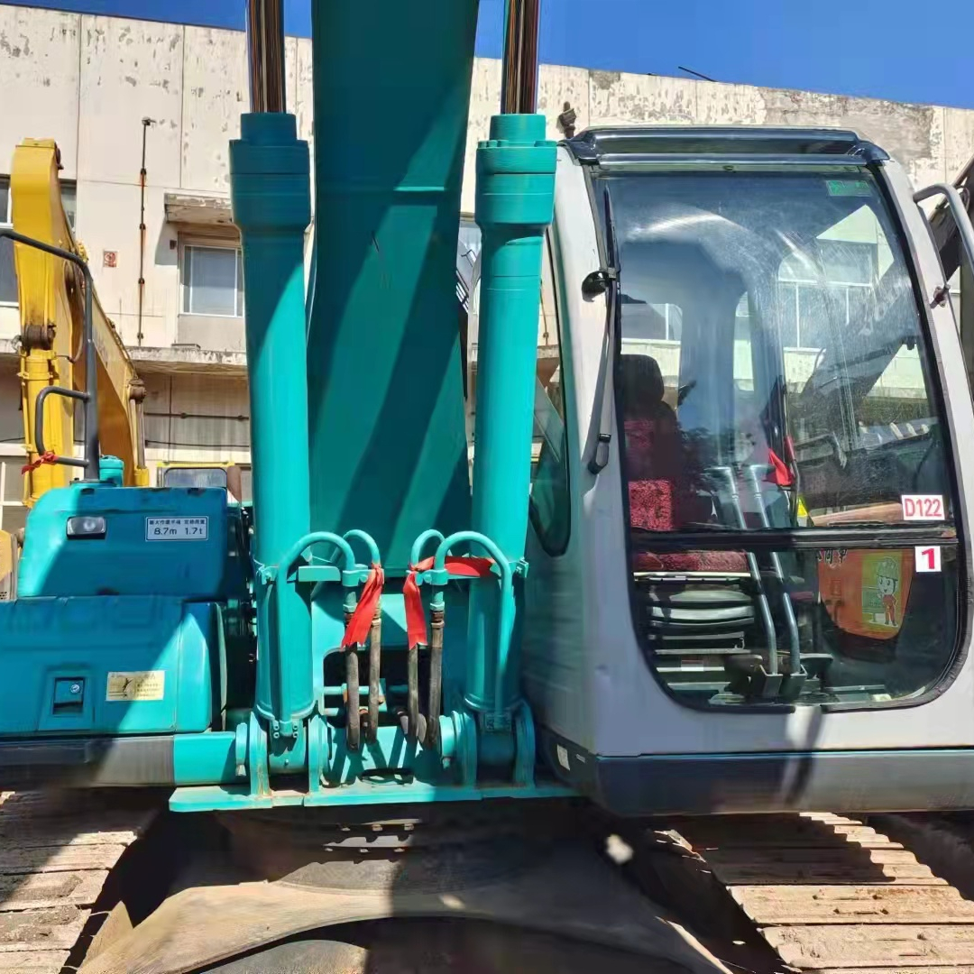 Customized Used Kobelco Excavator 107KW Mitsubishi Engine 20ton 0.8m² Bucket Capacity