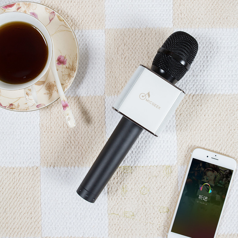 China Wholesale Mini micgeek Bluetooth Microphone Wireless Microphone Q9 Q7 Mic Speaker KTV Portable Speaker