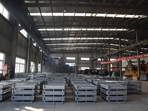 Blue Wire Mesh Pallet Durable and Corrosion Resistant for Efficient Storage