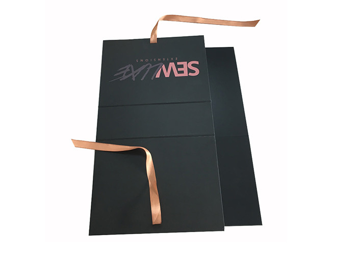 Cardboard Folding Magnetic Cosmetic Packaging Boxes With Ribbon