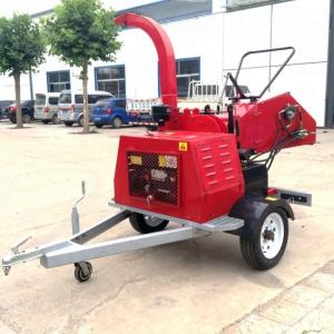 China DWC40 Hydraulic Diesel Wood Chipper 40HP 40mm Chips Cutting wholesale