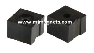 China plastic Injection bonded permanent magnet wholesale