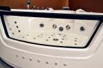 Fashionable Big Jacuzzi Whirlpool Bath Tub For Couple 1520 X 1520 X 590mm