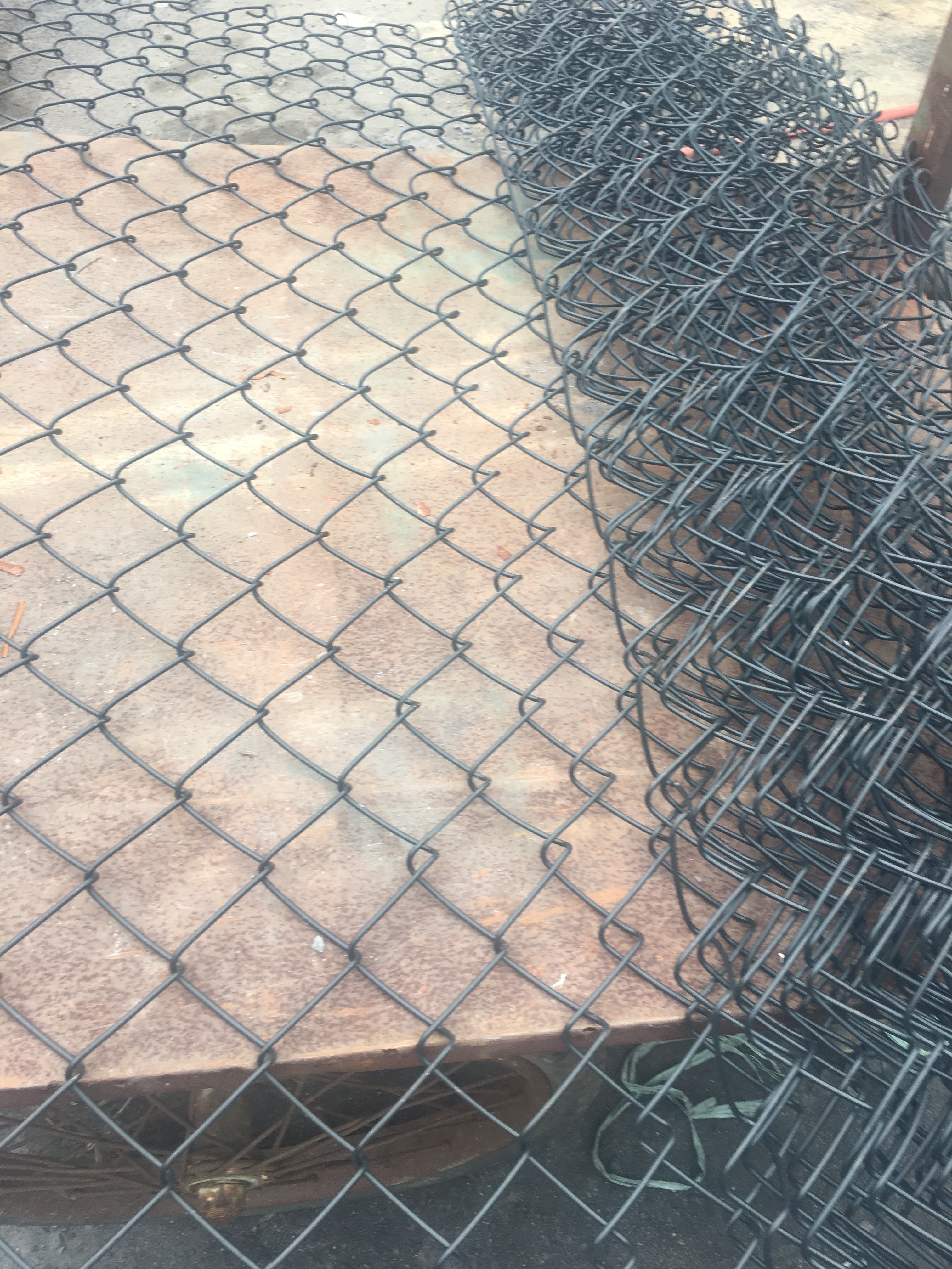 China Cyclone Fence For Sale