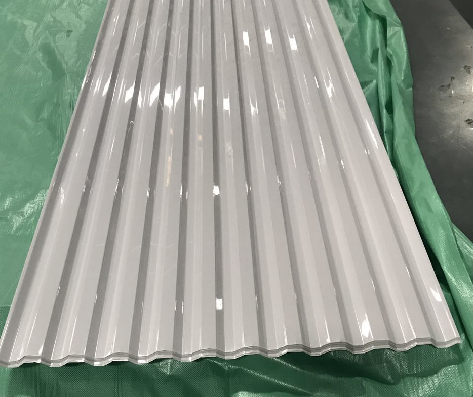 UV Protection 50um 0.8mm Polycarbonate Transparent Corrugated Wave Roofing Sheet