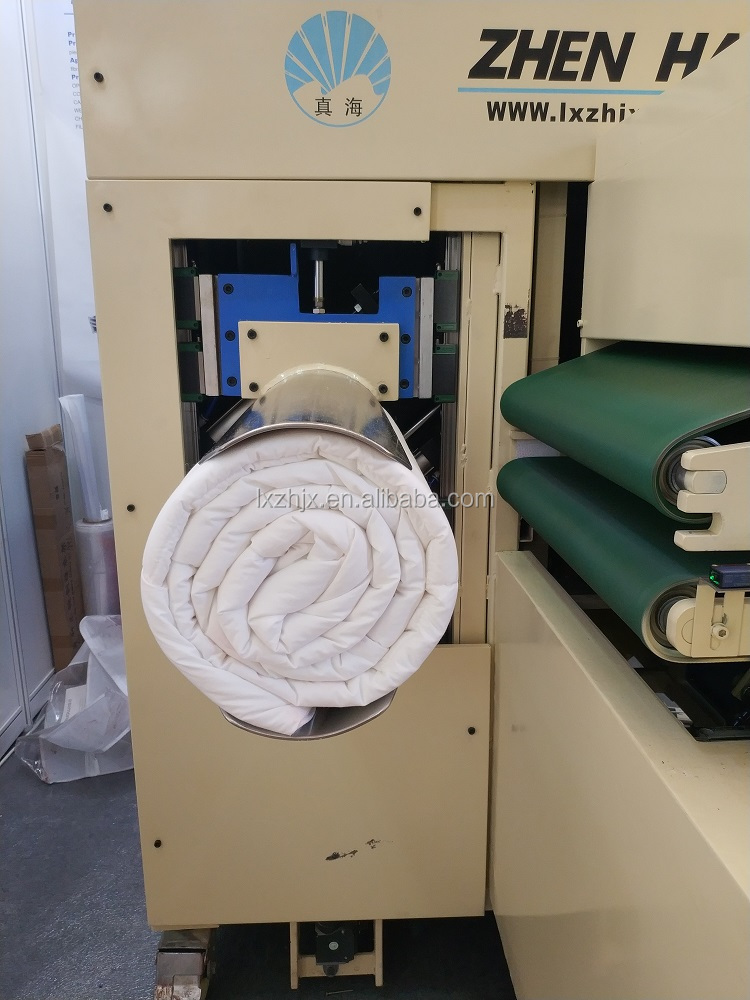 Cushions Comforters Rolling Packing Machine