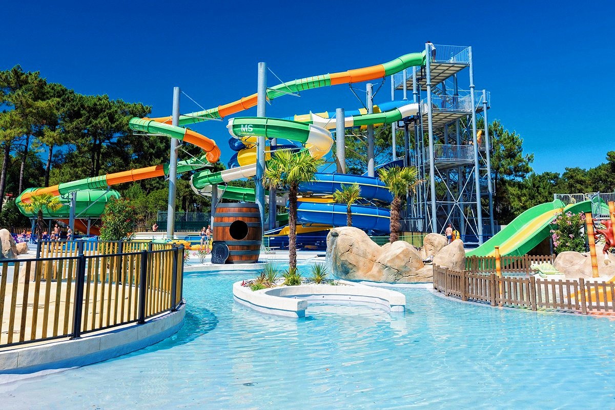 Amusement Water Park Swimming Pool Water Spiral Slide Group for Children