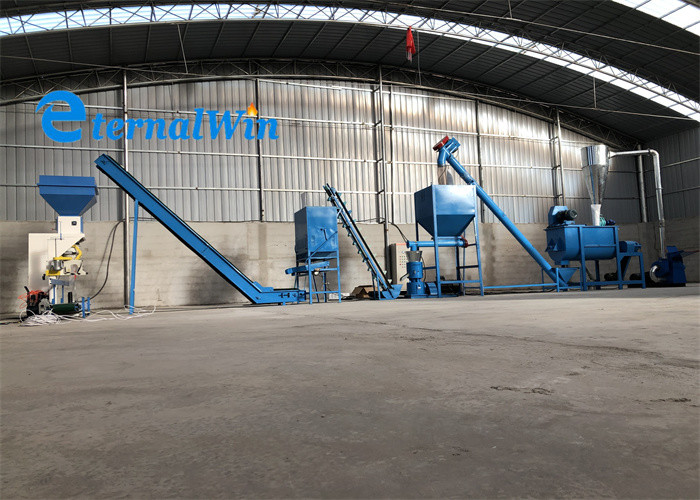 1000kg/H Chicken Food Processing Machine 1-10mm Mini Cattle Feed Machine Plant