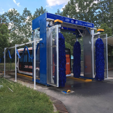 Advanced Gantry Type Automatic Bus Wash Machine for 2600*4200mm Automated Car Wash Systems