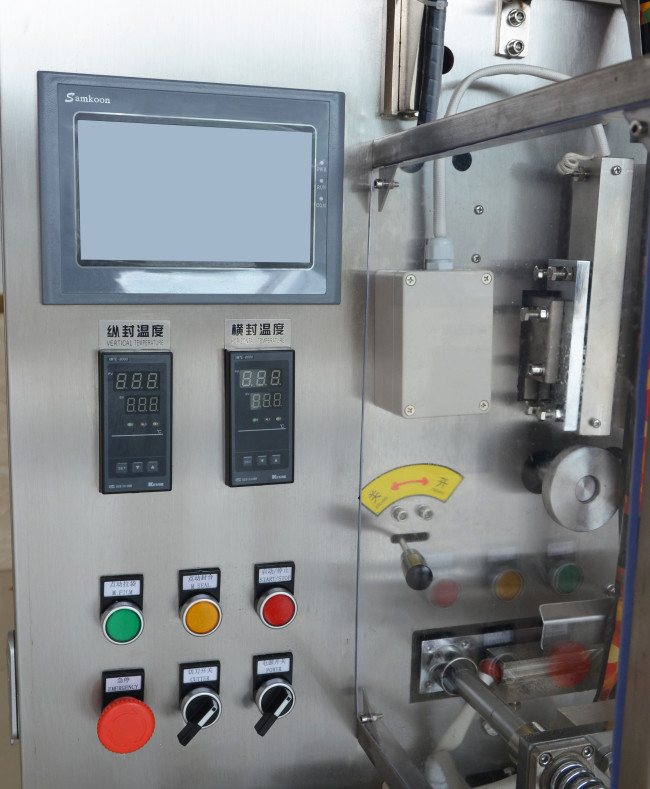 304SS Semi Auto VFFS Packaging Machine Chinese Herbal Medicine Chain Packing Machine