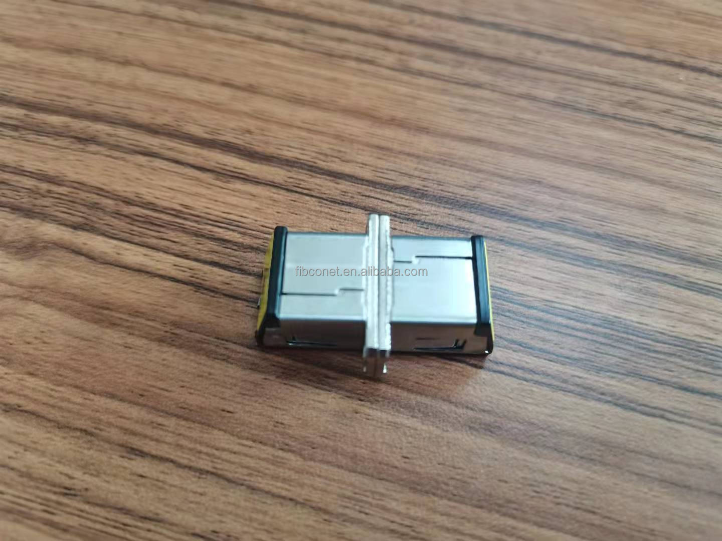 FTTH Fiber Optic Adapter Simplex/Duplex SC/LC/FC/St/Mu/MTRJ/MPO Metal Transfer Adapter