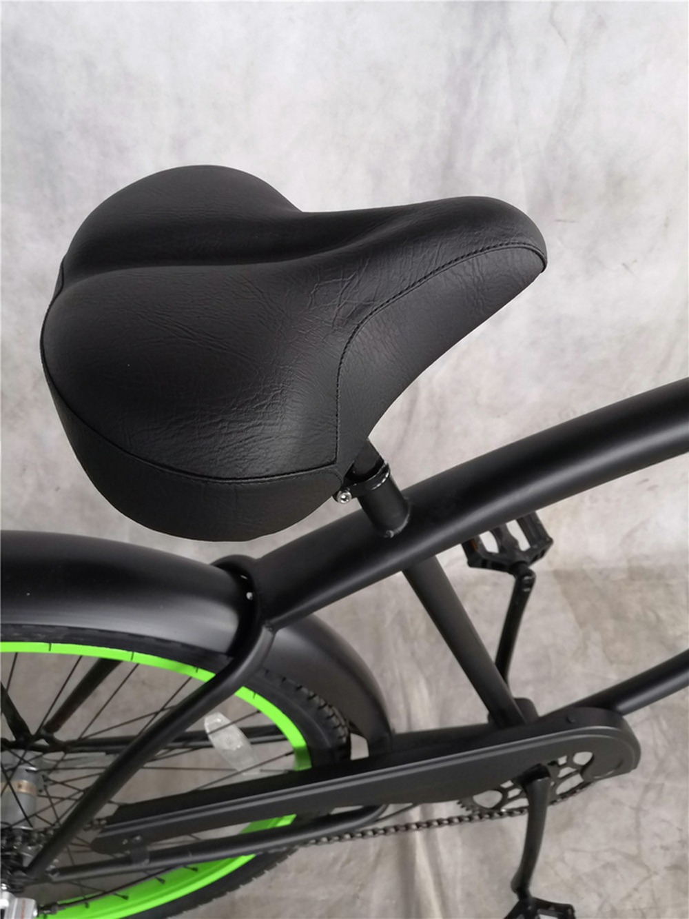 26 Inch Steel Frame Hard Frame 3 Speed Beach Cruiser Bike for Adults Men and Lady