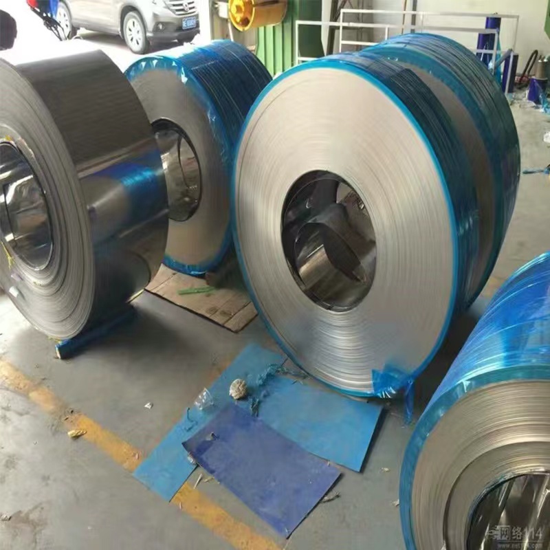 304 316L 0.4mm Stainless Steel Coil 0.5mm 0.6mm Precision Slit Brushed