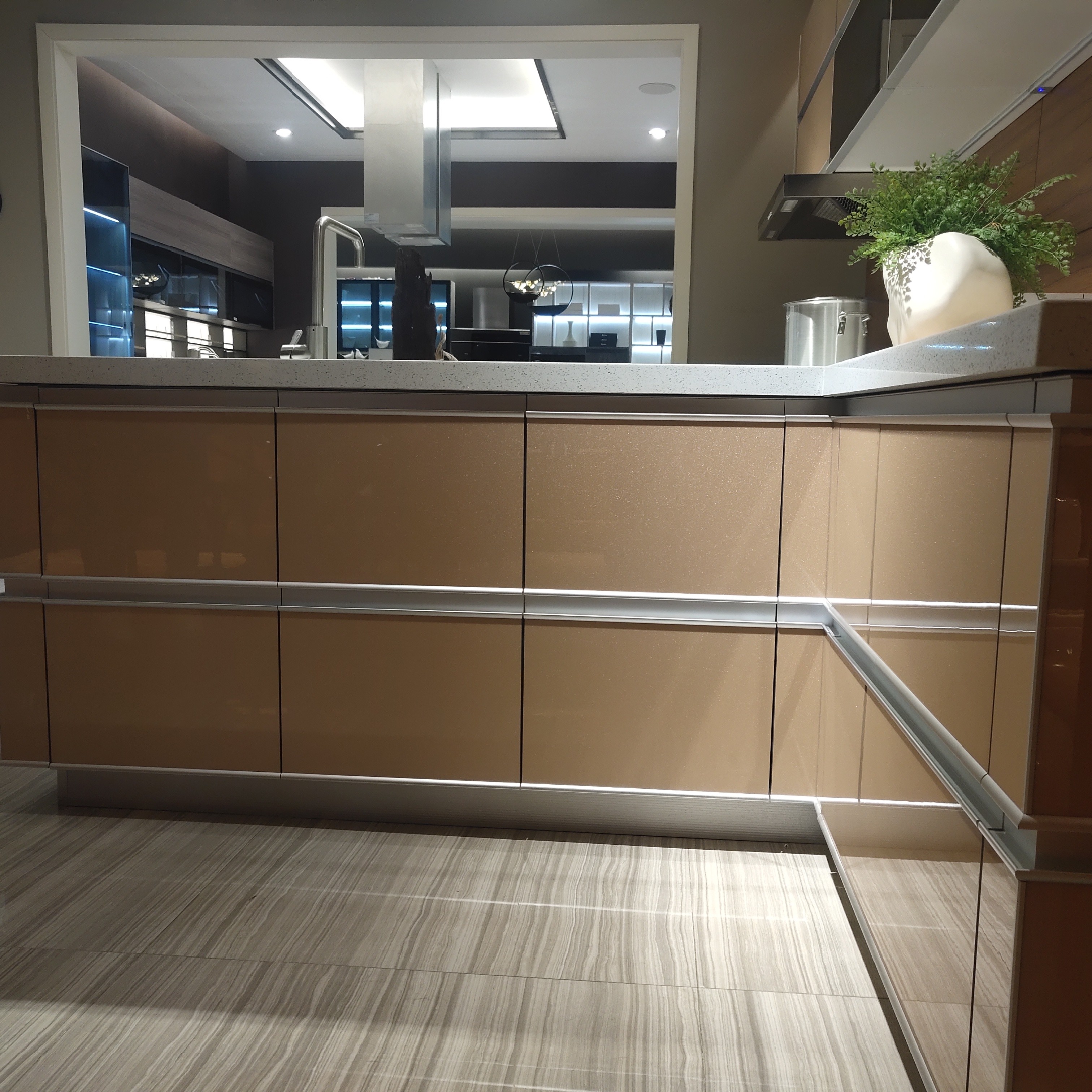 RCR 914 Furniture Profile Aluminum Cabinet Handles