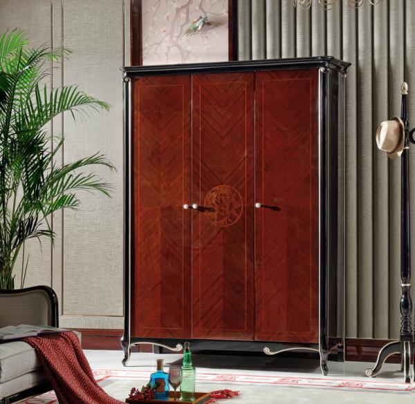 Luxury furniture of Wardrobe closet in Ebony glossy painting for 3 or 4 doors