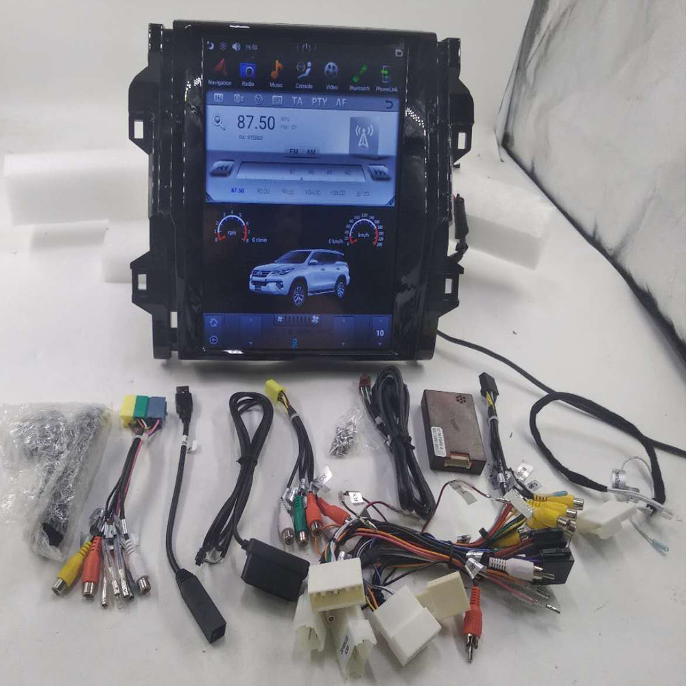 Toyota Fortuner Car Vertical Screen Android Compatible With Car Audio System