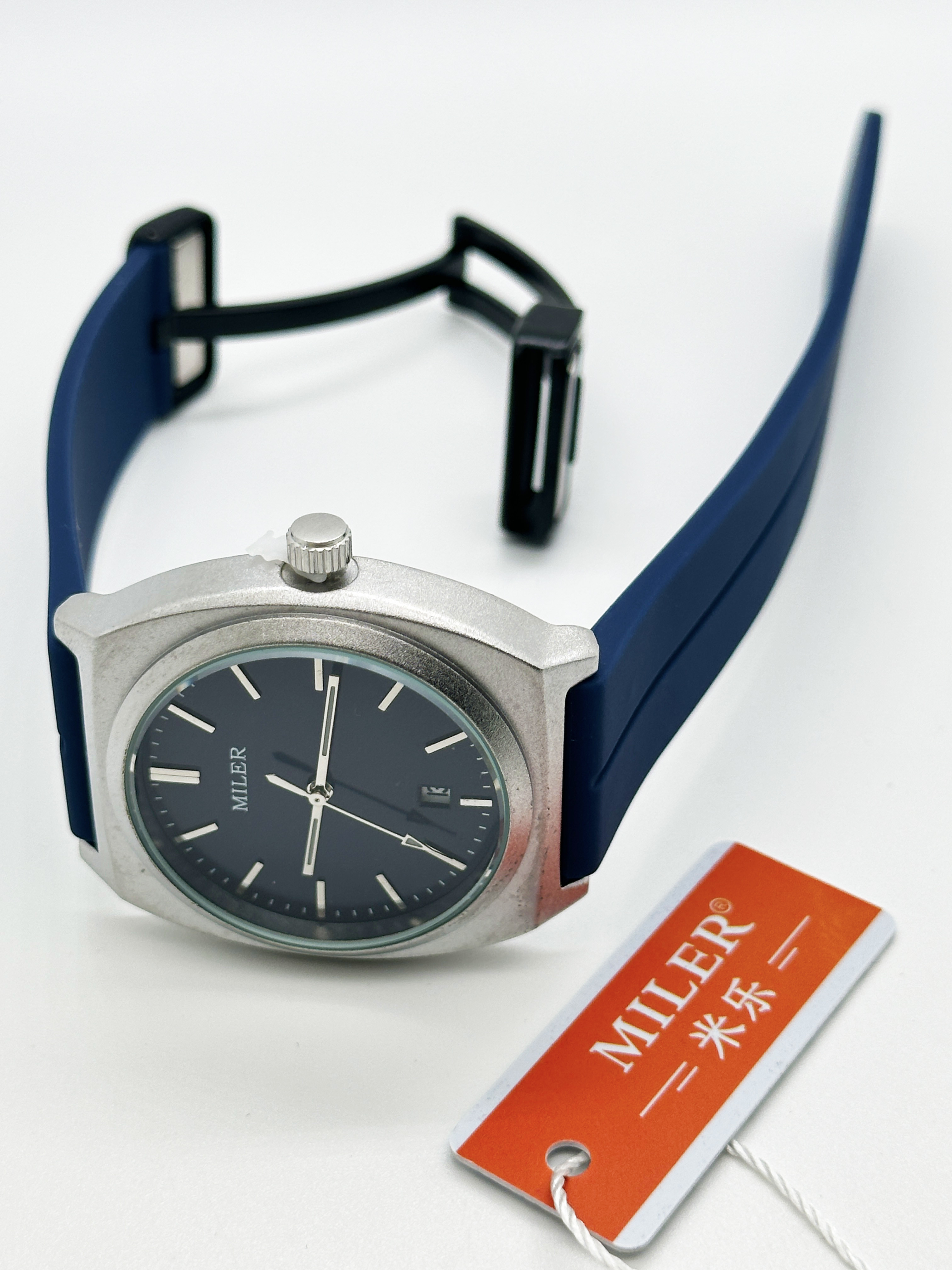 Waterproof Sports Silicon Strap Watch Luminous Trendy Mens Watches