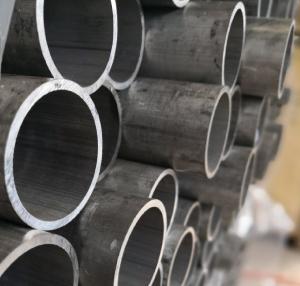 China Corrosion Resistance 2024 Seamless Aluminum Tubing With High Strength 2.4 Meters Length wholesale
