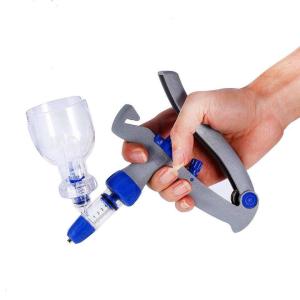 China Veterinary Vaccine Syringe Livestock Accessories Continuous Syringe Injector wholesale