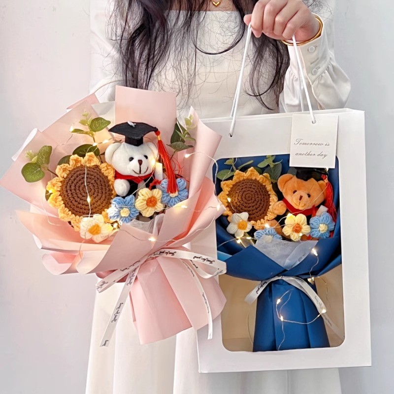 Graduation Bear Sunflower Knit Bouquet Set Creative Handmade Gift Yarn Flower Gift for Teachers Birthday Gift