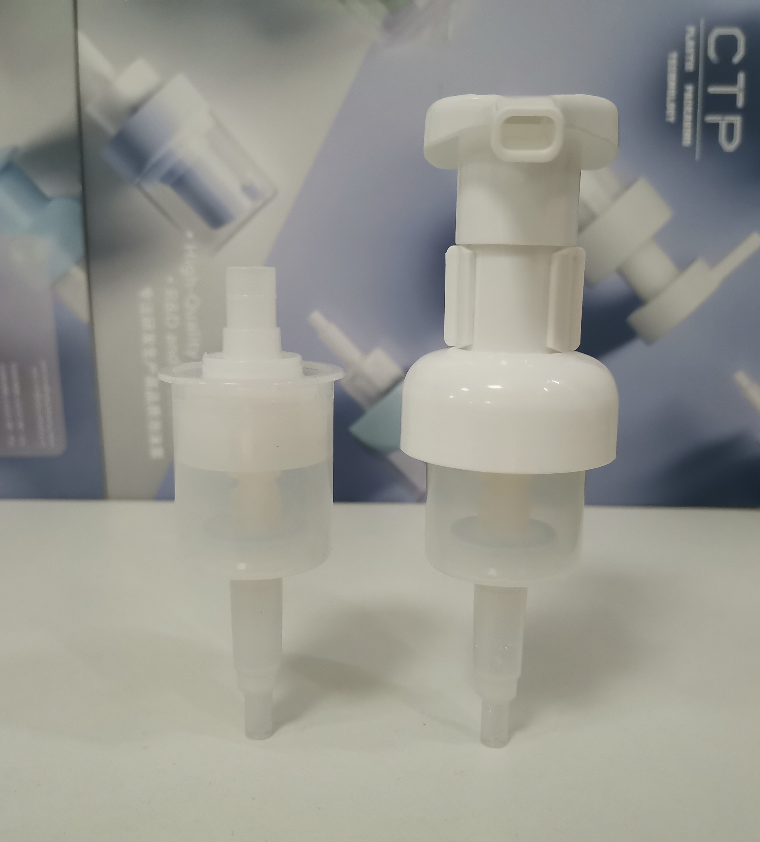 Bulk PP External Spring Plastic Hand Sanitizer Bottle Pump With Screw On Closure