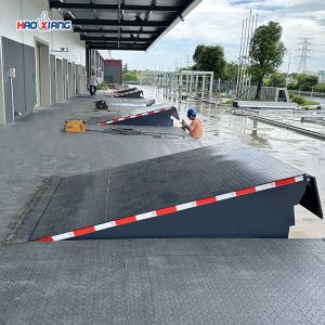 China Factory 15T Truck Loading Dock Plates Warehouse Dock Leveler wholesale
