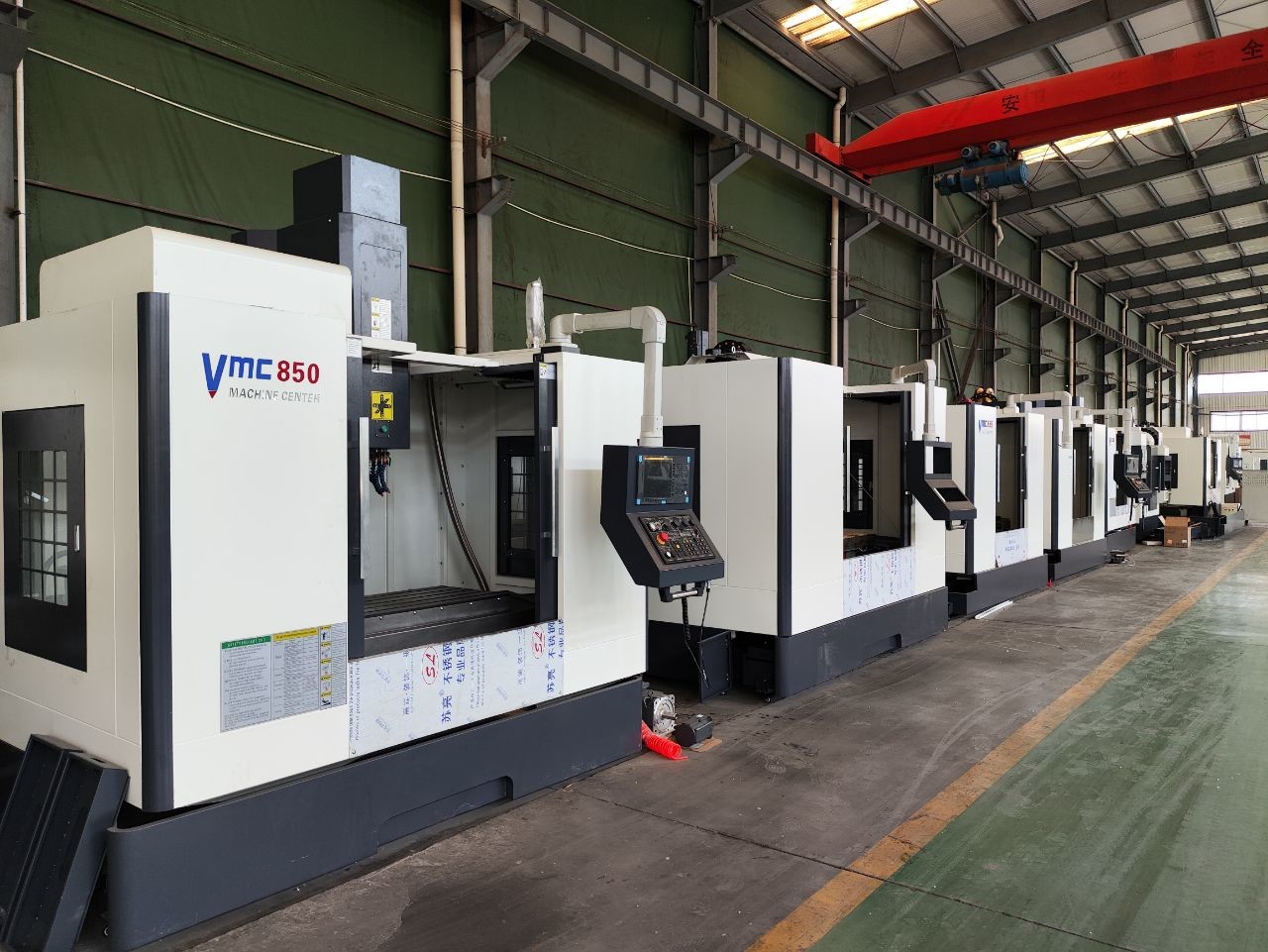 BT40 BT50 Vmc 1160 Vertical CNC Machining Center Vertical Stroke 4th Axis
