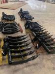 OEM Mini Excavator Rake Bucket Attachment For Land Clearing