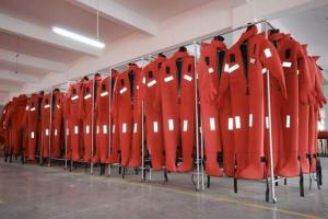 China China factory immersion suit with thermal protective aid wholesale
