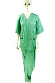 China Unisex Disposable Scrub Suits V Neck Disposable Protective Gowns EO Sterilized wholesale