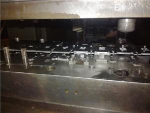 China Thick Iron Sheet Metal Progressive Die One Row Cavity Tempering Treatment wholesale
