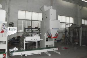 China Horizontal Electronic Net Weighing Fertilizer Bagger 300 Bags / Hour wholesale