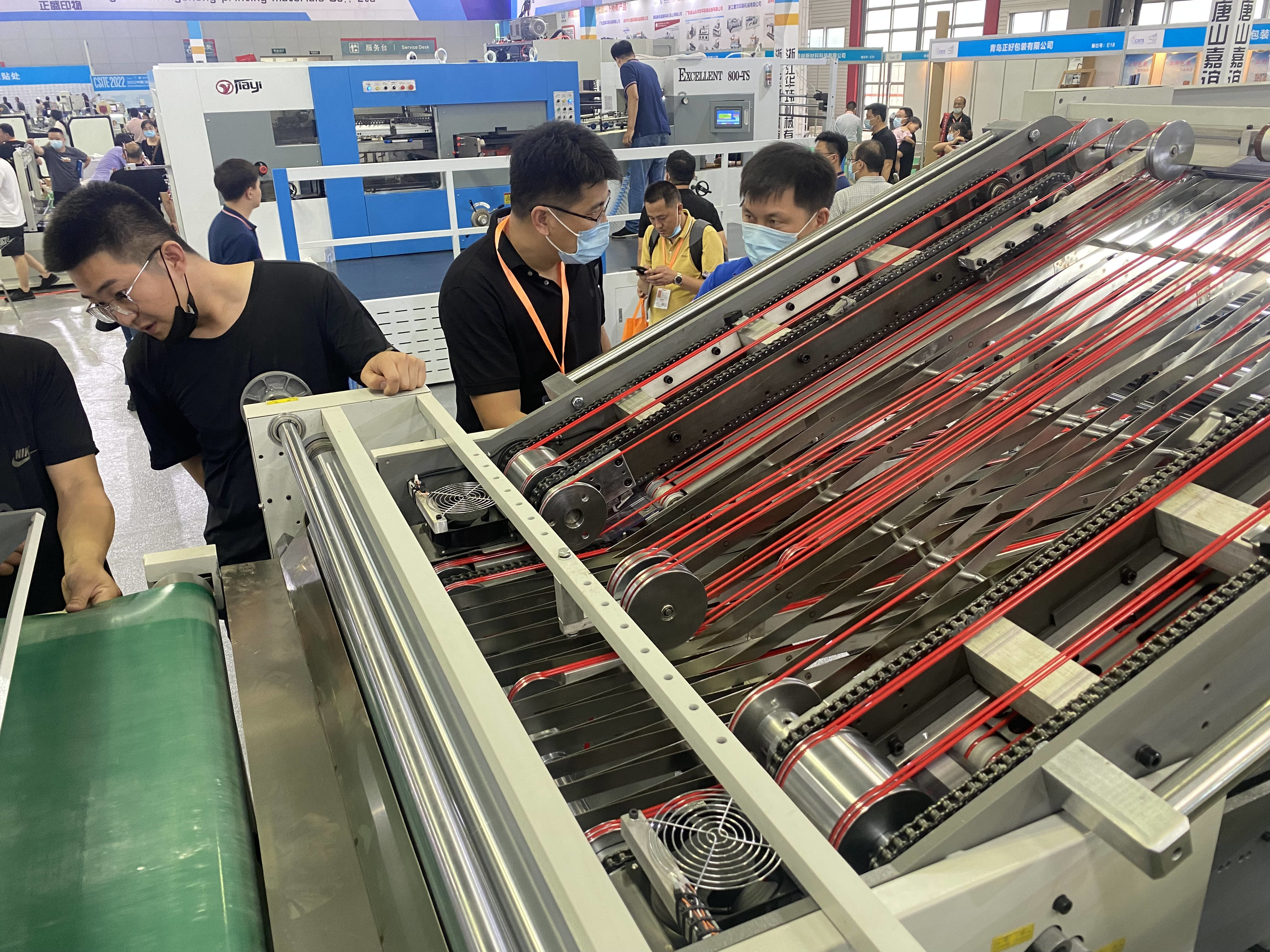 16KW Synchronized Cardboard Laminating Machine Fully Automatic Laminator