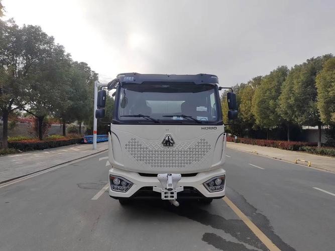 4X2 HOWO Wrecker Truck 96kW And EURO 5 Emission Truck Towing