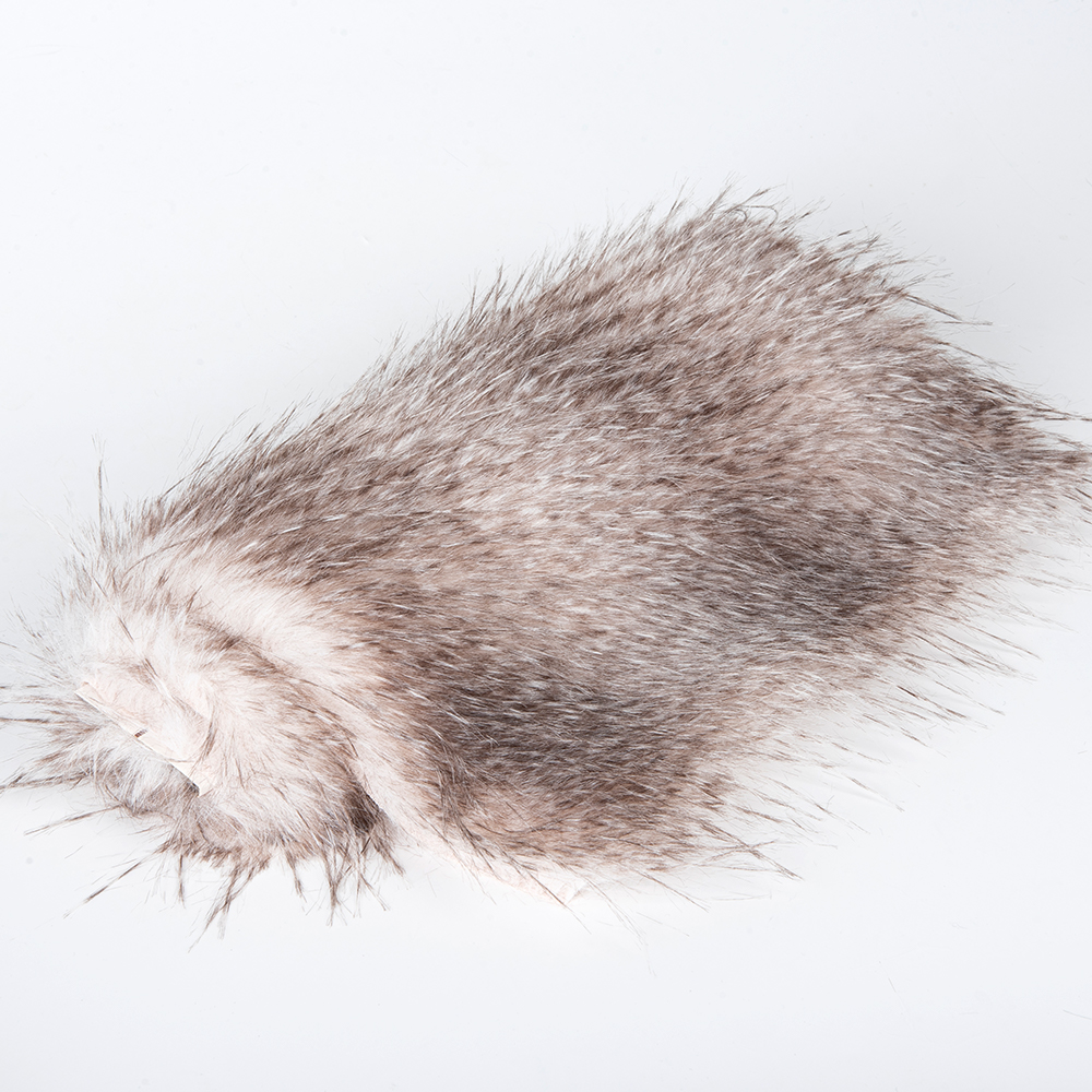 Polyester Back Material High Density 1100g/m Faux Fur Fabric for Garments