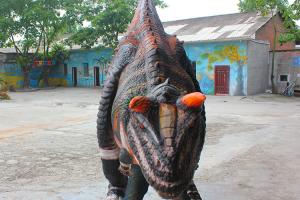 China Soft Silicone Rubber Realistic Dinosaur Costume , Realistic Raptor Suit wholesale