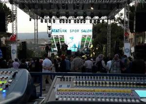 China Exterior Waterproof Stage LED Screen 500*500mm Cabinet Size Easy Installation wholesale