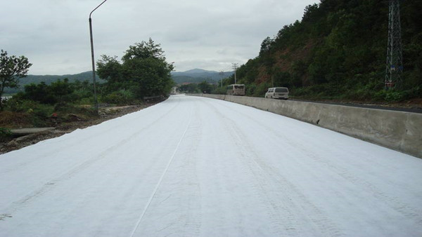 Synthetic Staple Fibers Woven Geotextile The Perfect Choice for Outdoor Road Covering