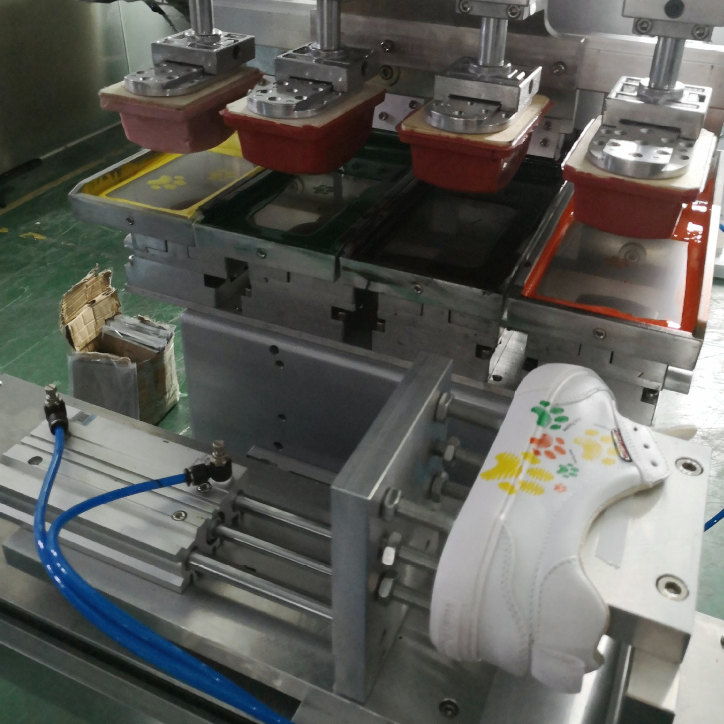 220V 100W Footwear Pad Printer Machine Multicolor Precise Printing Accuracy