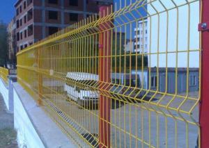 China Peach Shaped Column Net 75*150 Mm 3D Wire Mesh Fence wholesale