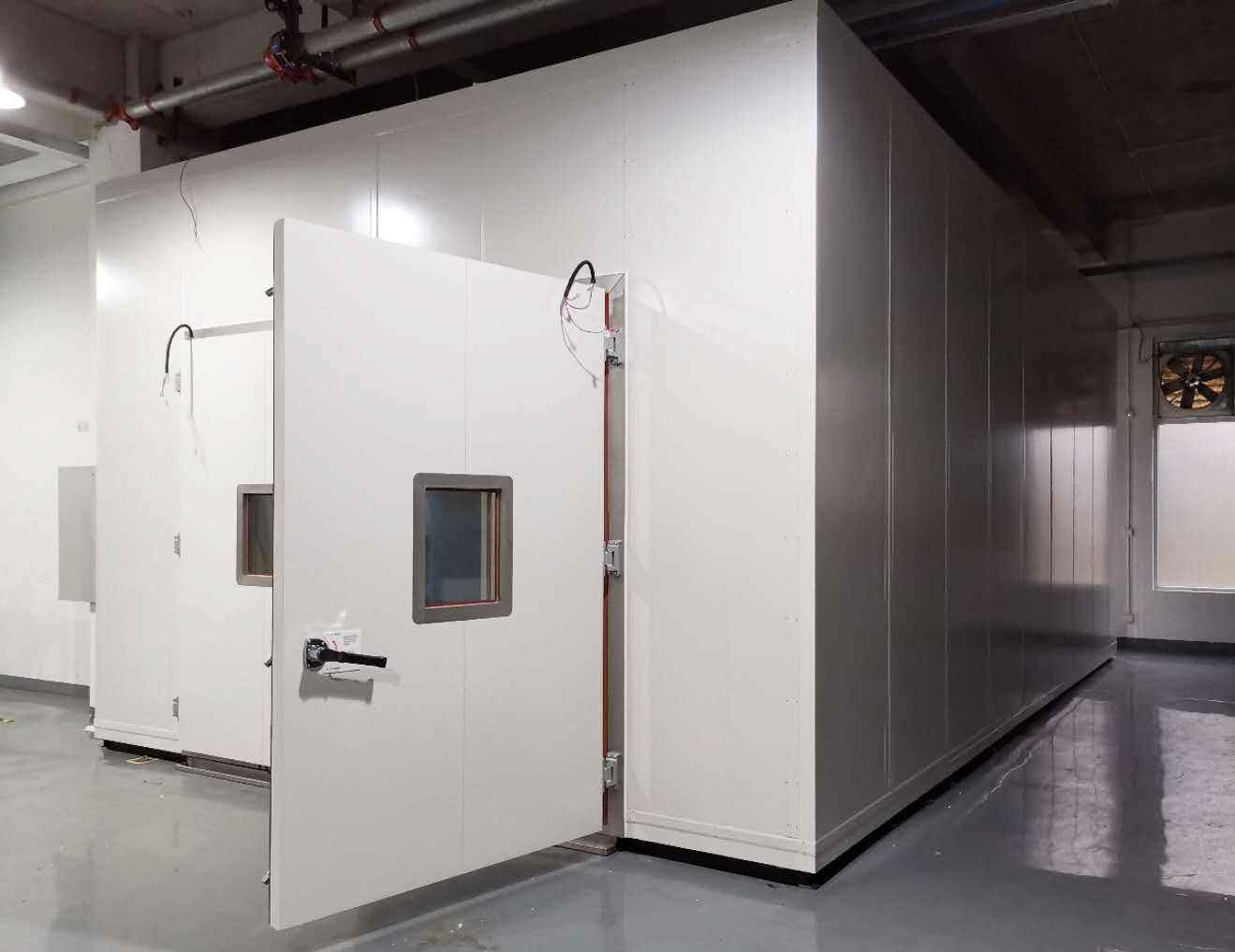 150CM3 Walk In Test Chamber Large Capacity Drive Programmable Testing Transformer