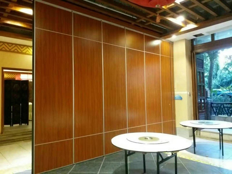 Movable Wooden Soundproof Folding Room Sliding Partition Walls For Banquet Hall Acoustic