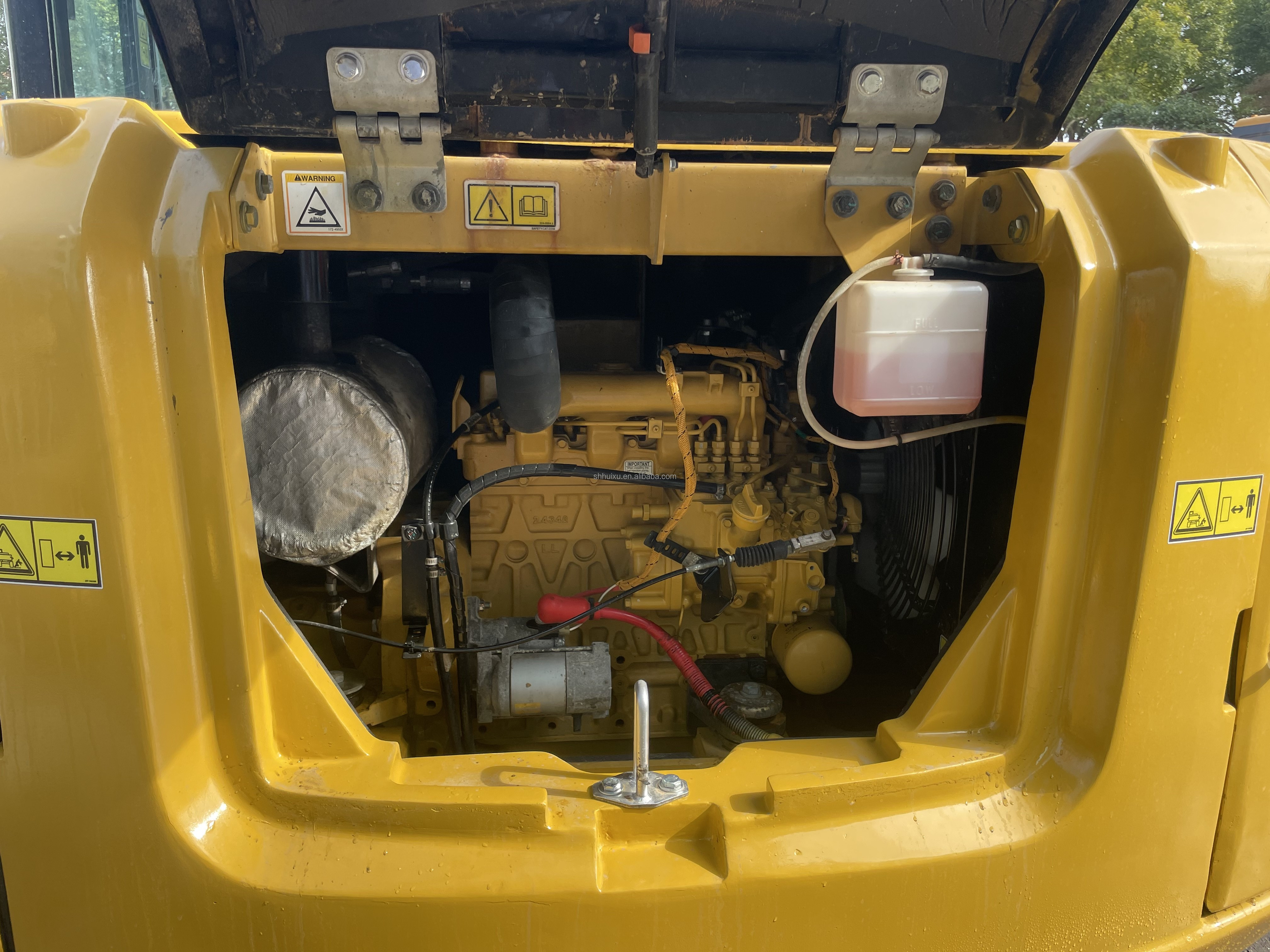 Small excavator caterpillar CAT 305.5E excavator mini digger buy used mini CAT305.5 excavators for sales